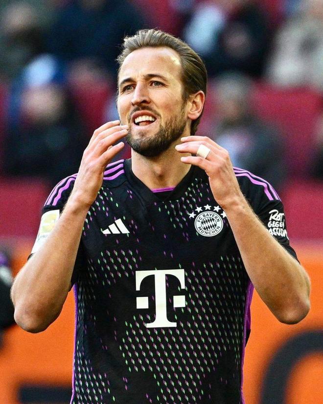 上半场结束 上半场结束