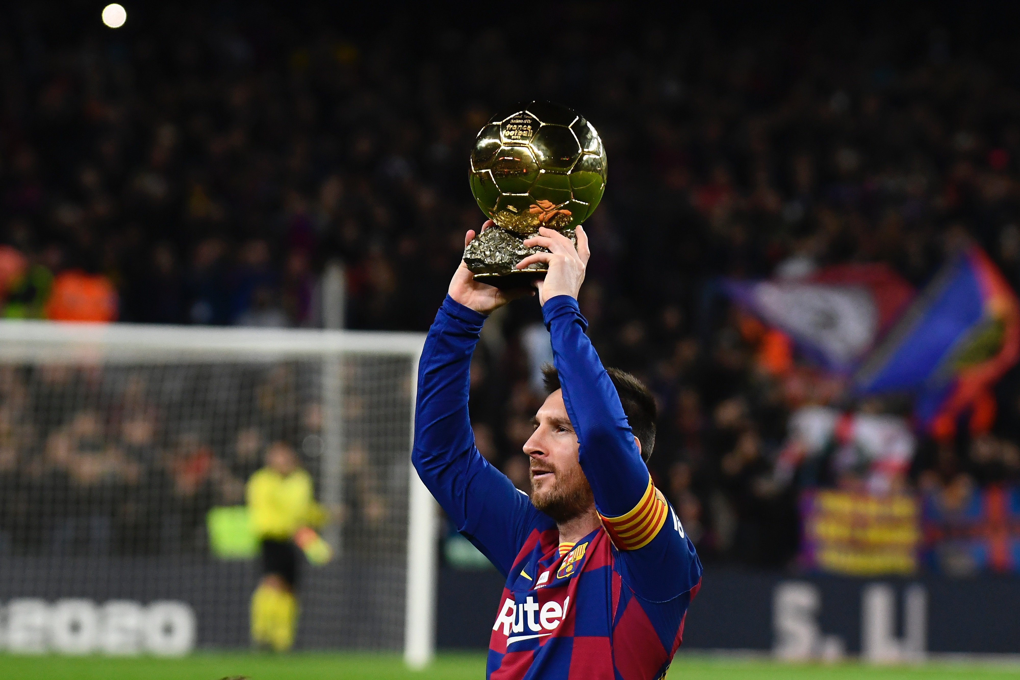 而是横向拉 而是横向拉